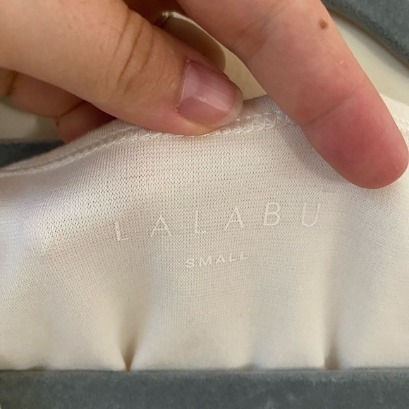 LALABU SOOTHE MATERNITY NURSING POSTPARTUM CREAM IVORY TANK TOP WITH CARRIER - Picture 4 of 5